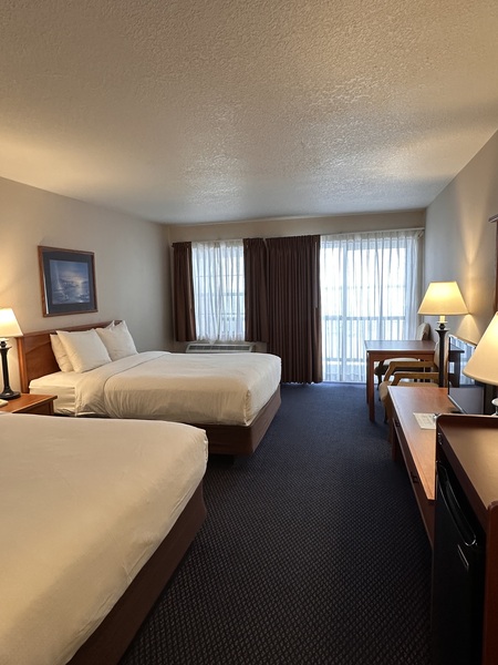 2 Queens Beds View 2 Queens Beds View